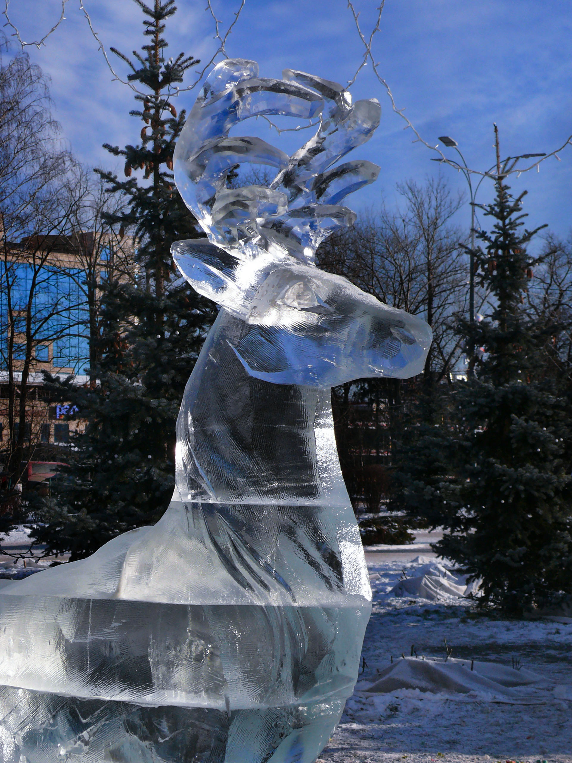Олень Свен